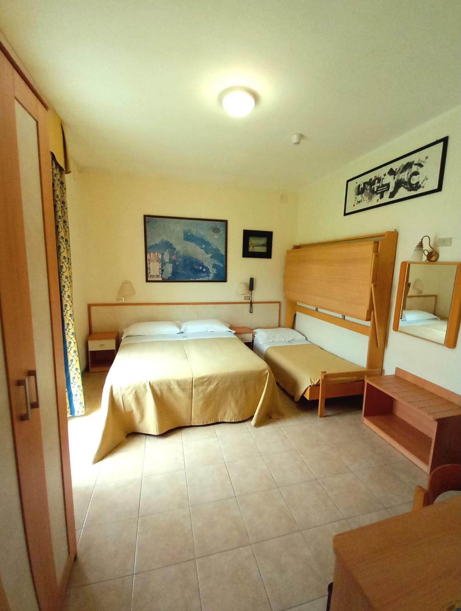 מילאנו מריטימה Hotel Ariella חדר תמונה