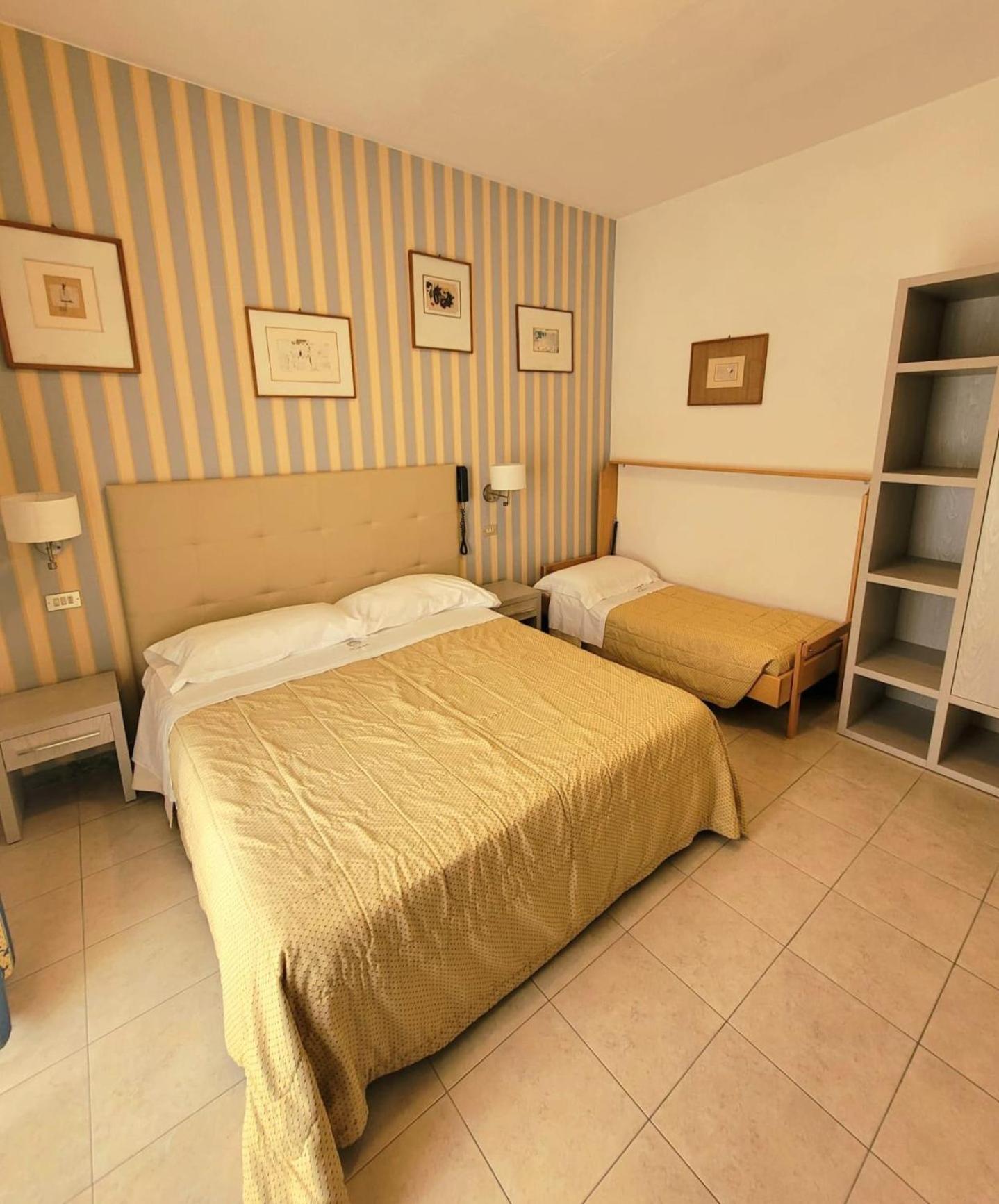 מילאנו מריטימה Hotel Ariella מראה חיצוני תמונה