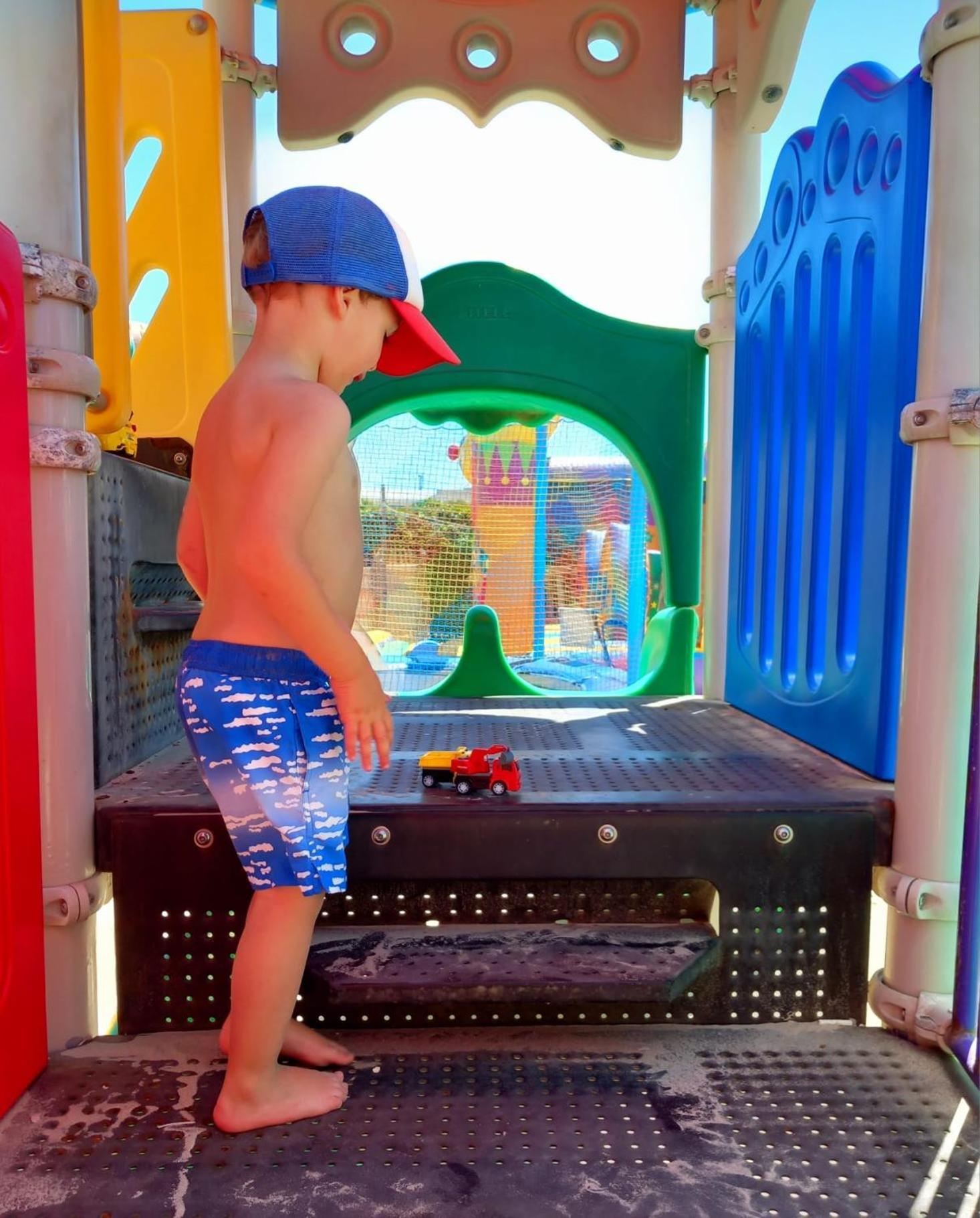מילאנו מריטימה Hotel Ariella מראה חיצוני תמונה