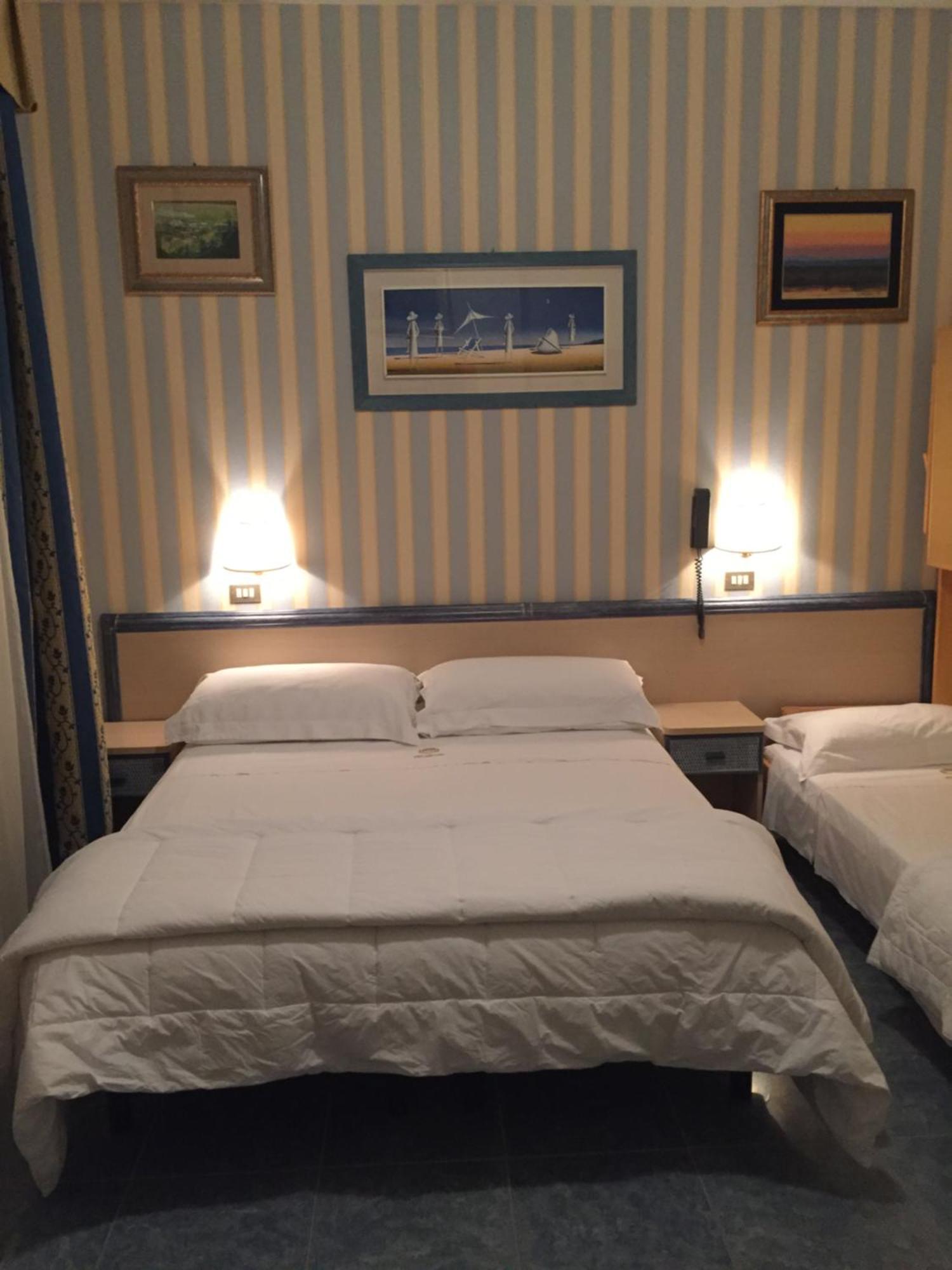 מילאנו מריטימה Hotel Ariella מראה חיצוני תמונה