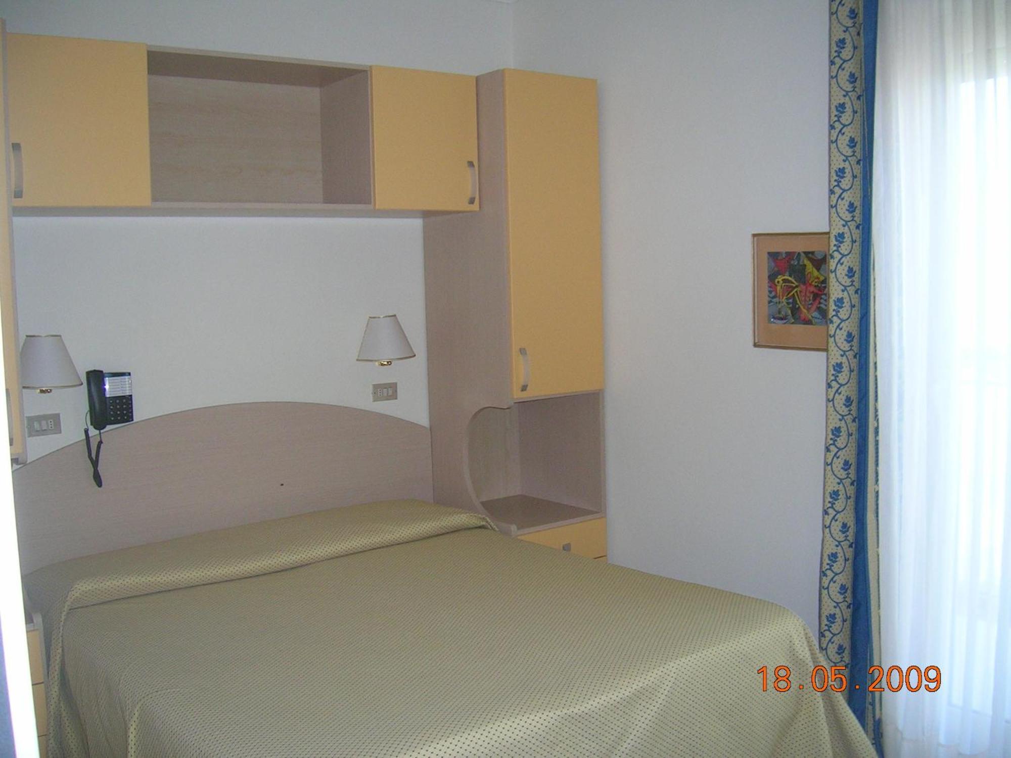 מילאנו מריטימה Hotel Ariella מראה חיצוני תמונה