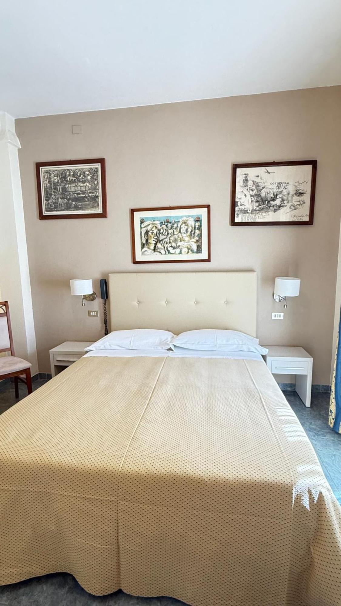 מילאנו מריטימה Hotel Ariella מראה חיצוני תמונה