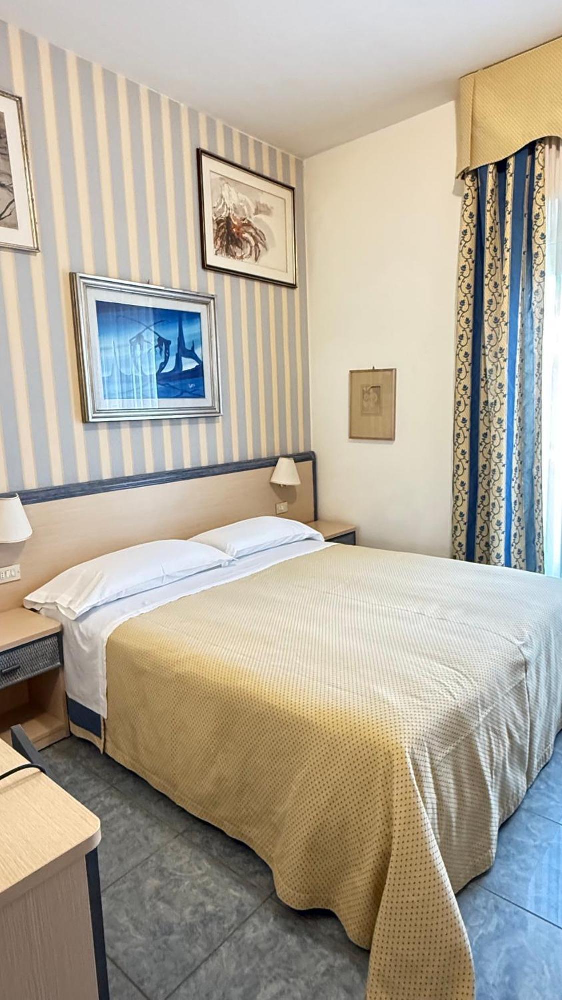 מילאנו מריטימה Hotel Ariella מראה חיצוני תמונה