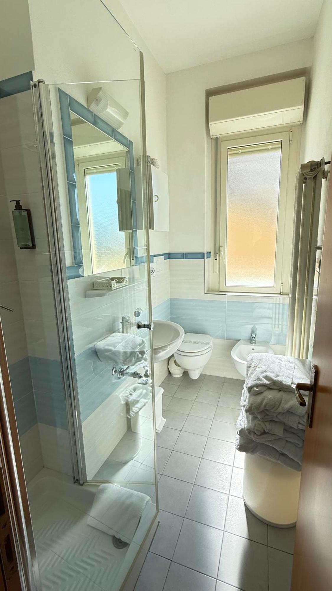 מילאנו מריטימה Hotel Ariella מראה חיצוני תמונה